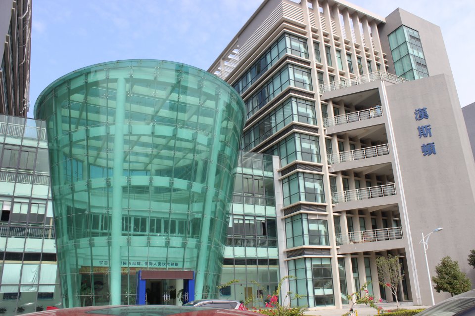 汉斯顿上榜净水器十大品牌胡润排行榜 三大指标